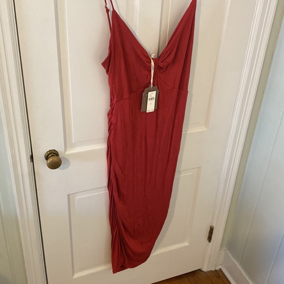 Anthropologie, red dress, size small. New with tags! - Picture 4 of 4